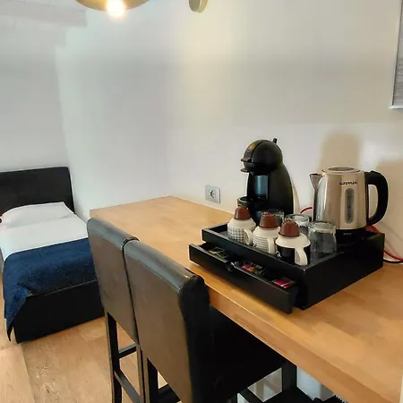 לינה וארוחת בוקר Casa Lame 4*